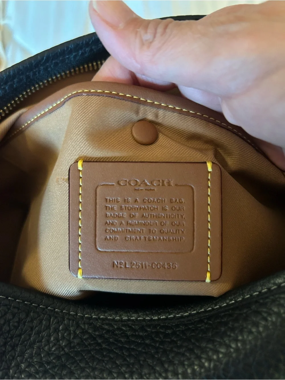 Coach Cary shoulder bag with crossbody strap in black, excellent used condition